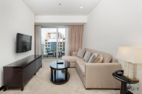 Marina Canal Views 1BR Minutes Away from Marina Mall, The Address Residences, Dubai Marina by Deluxe Holiday Homes